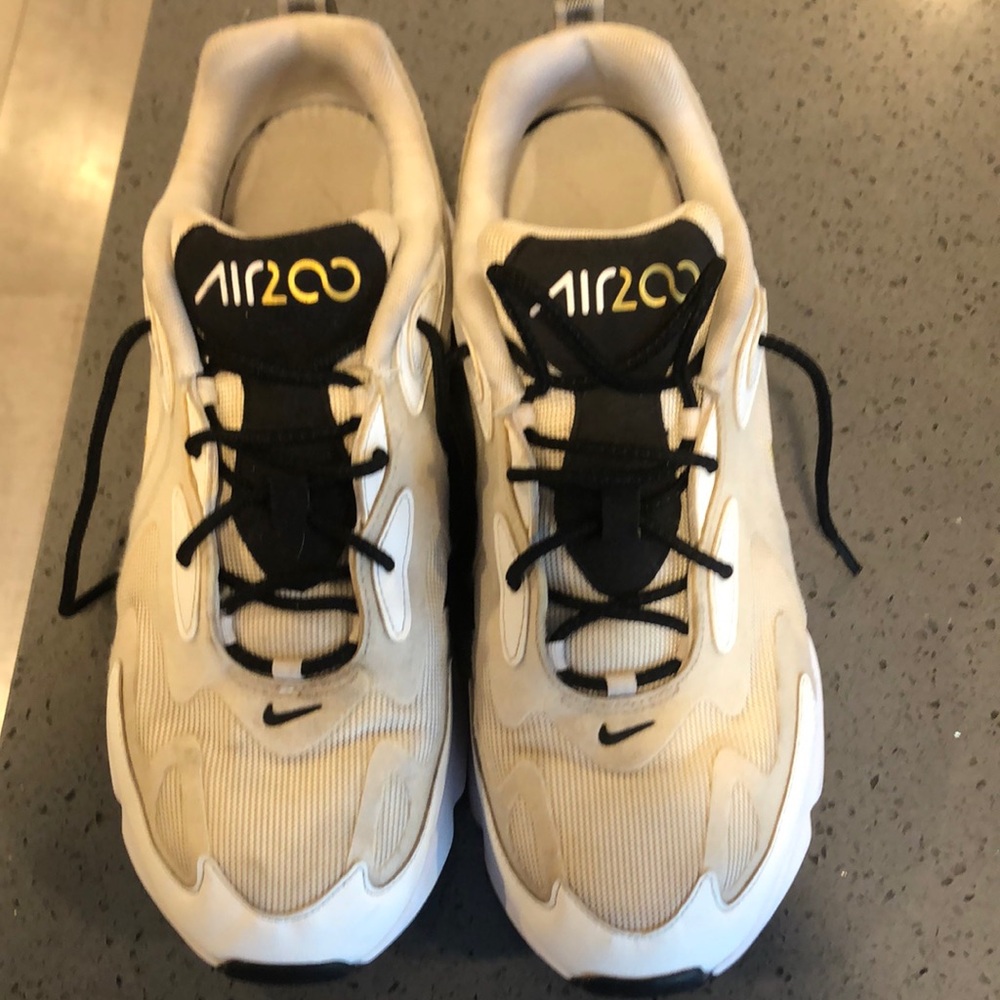Nike men’s shoe